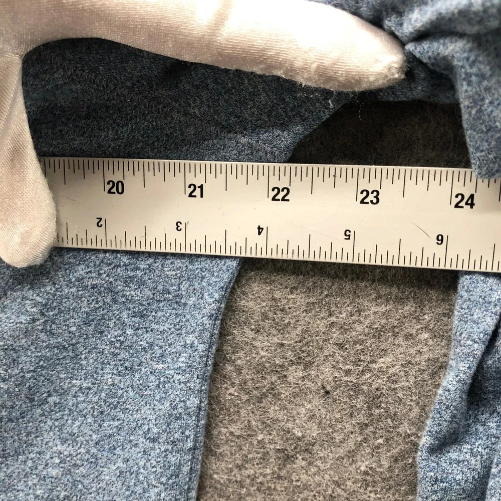Banana Republic Long Sleeve Henley T-Shirt Mens L Heather Blue Cozy Jersey